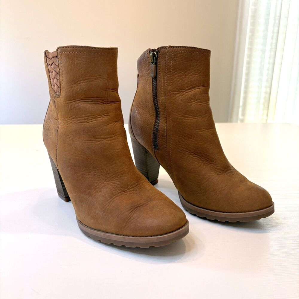 Timberland Earthkeepers Women's Stratham Heights Tan Waterproof Ankle Boots‎ 7.5